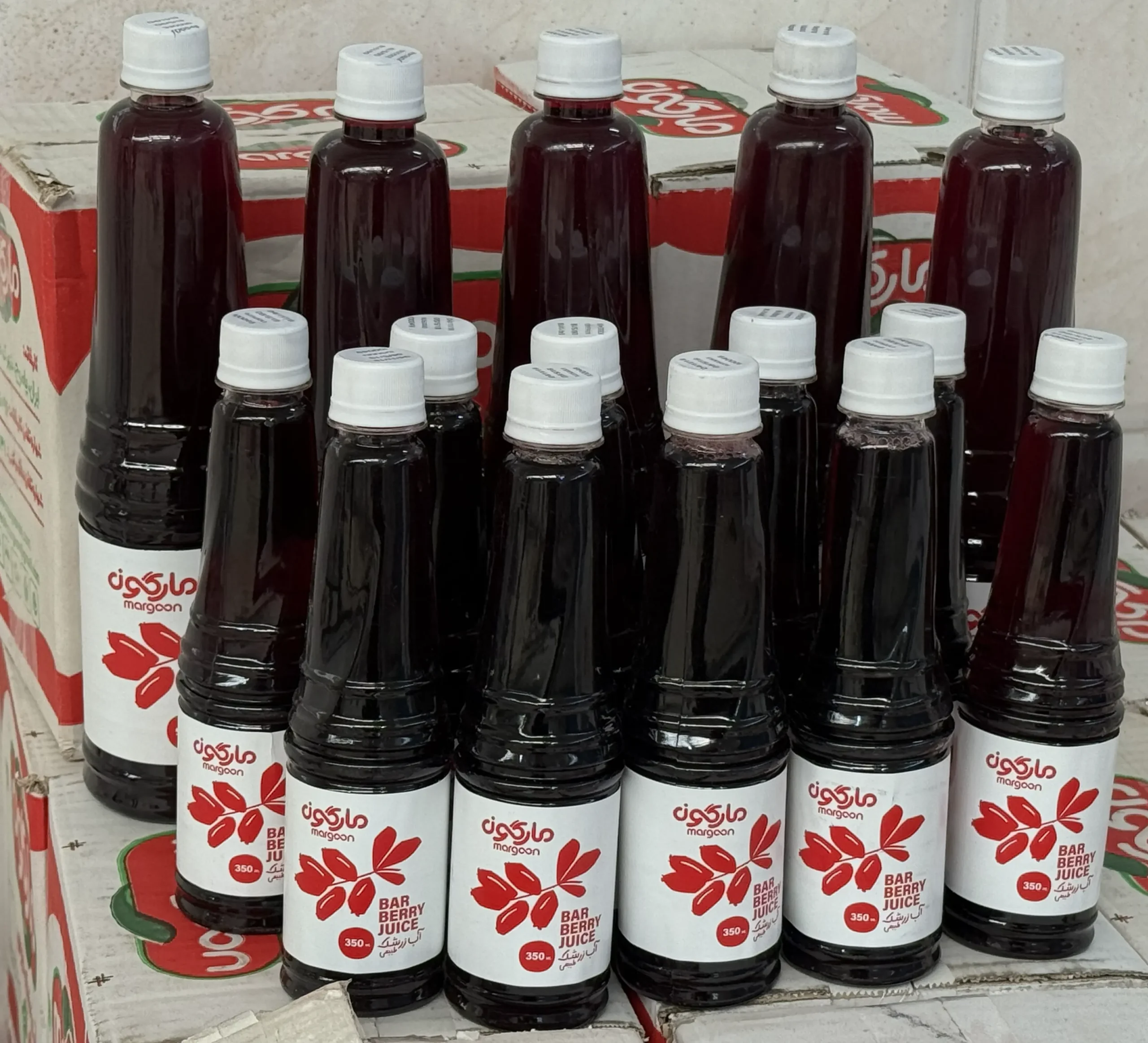 آب زرشک طبیعی مارگون